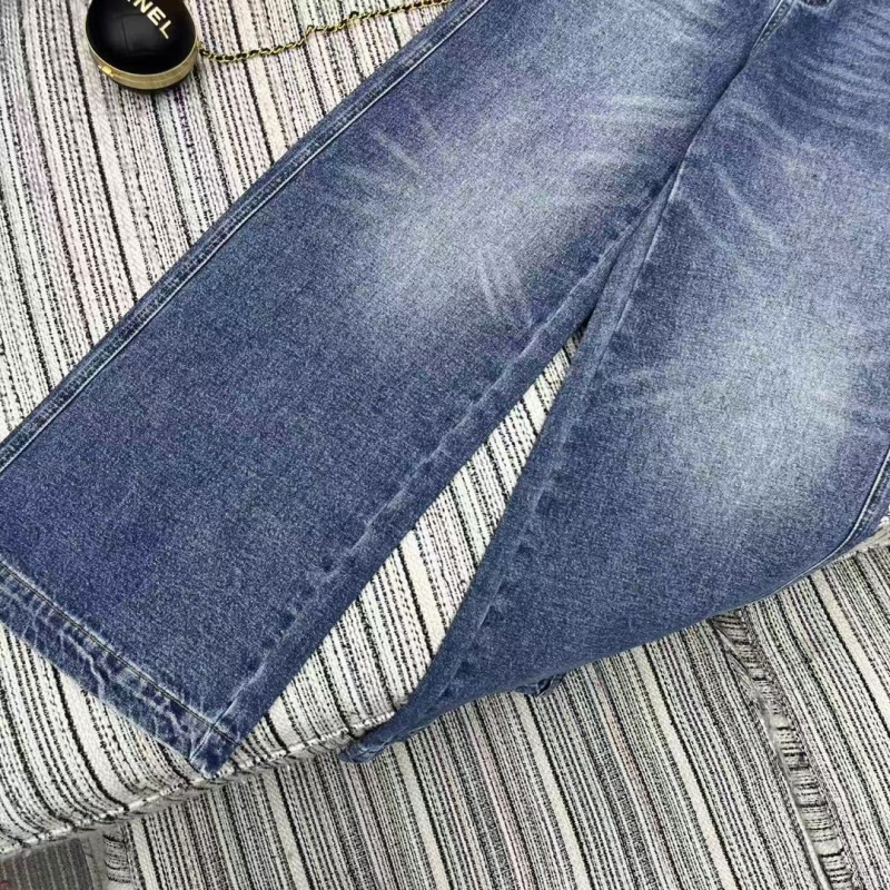 l0vis Vvtt0n jeans